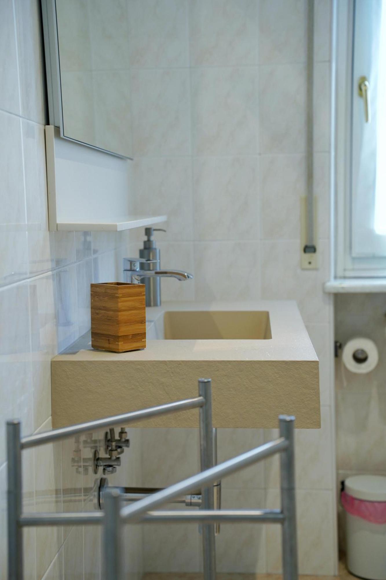 Appartamento Nuovissimo Βερόνα Εξωτερικό φωτογραφία